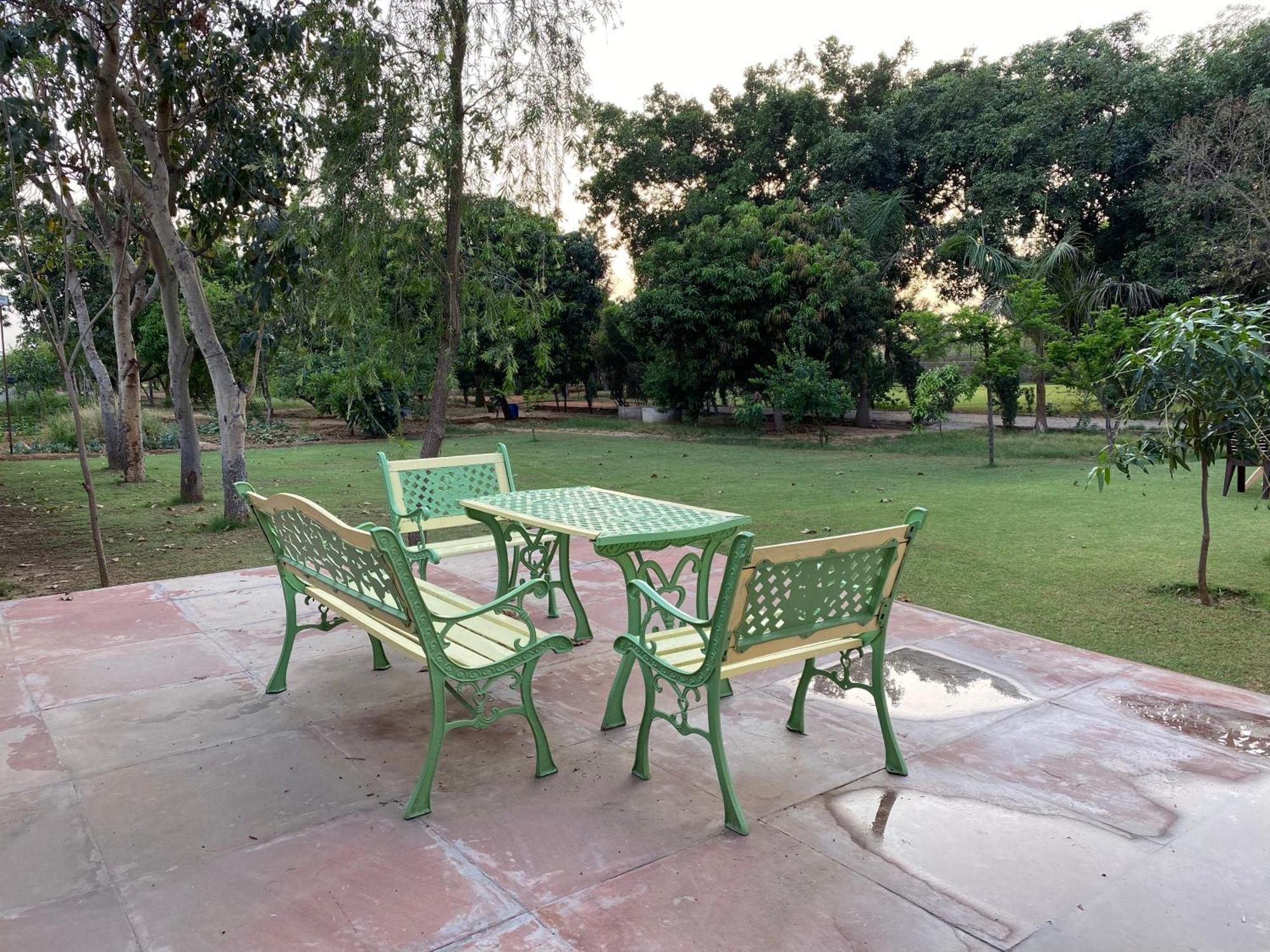 Orchard At Sarai Villa Gurgaon Esterno foto